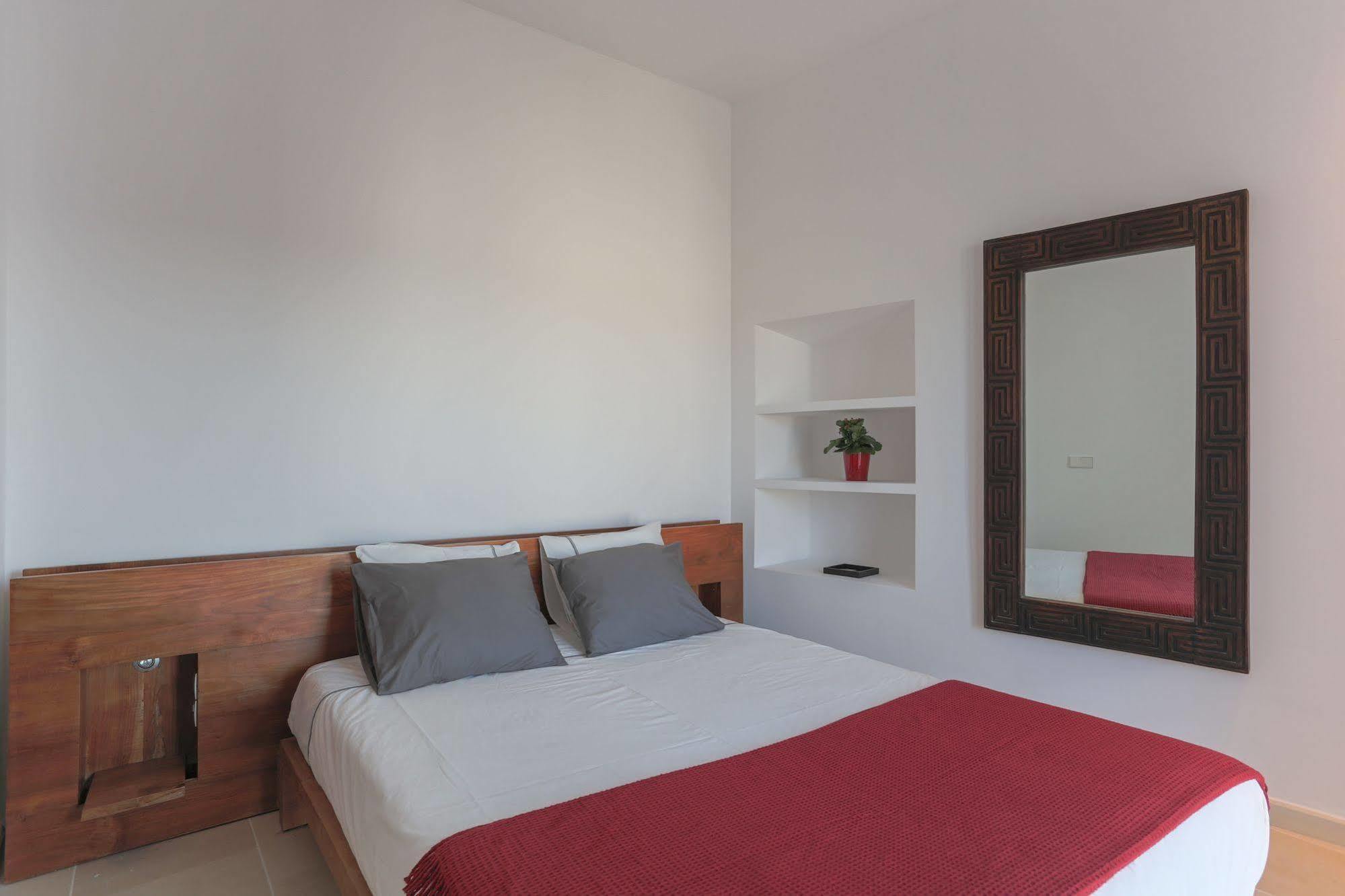 Apartamentos Xereca -Dalt Vila- Loft Ibiza Town Exterior photo